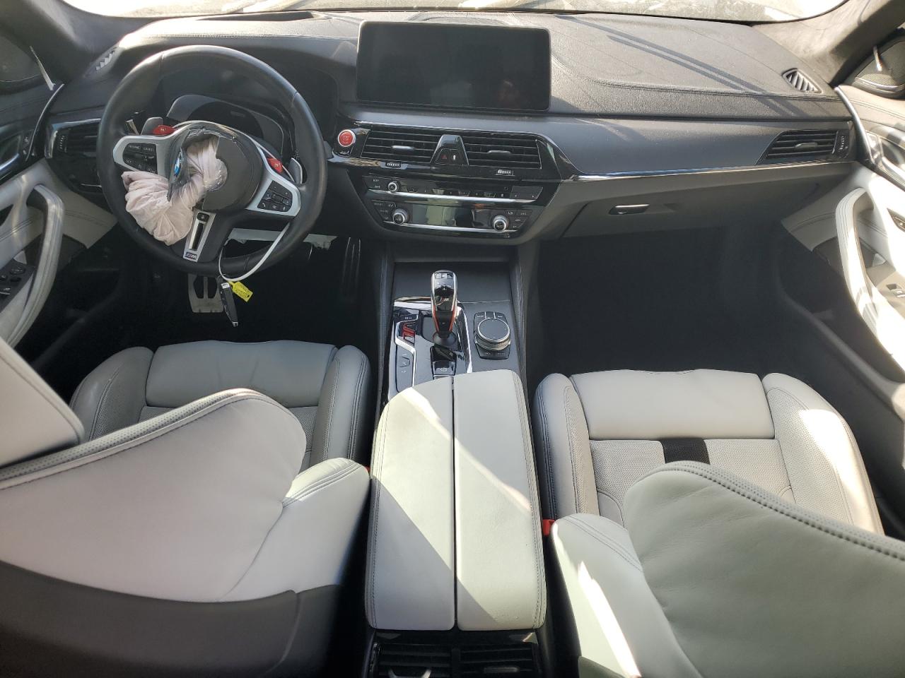 2022 BMW M5  VIN:WBS83CH03NCH66564