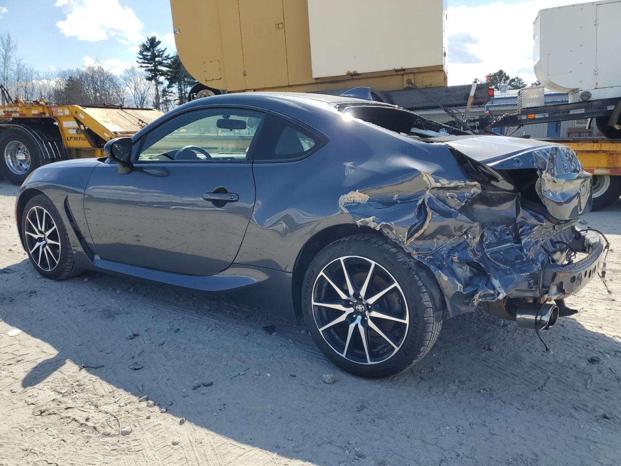 2022 TOYOTA GR 86  VIN:JF1ZNBB18N9750300