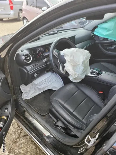 2020 Mercedes-Benz E 300 W1KZF4JBXLA758929 VIN:W1KZF4JBXLA758929