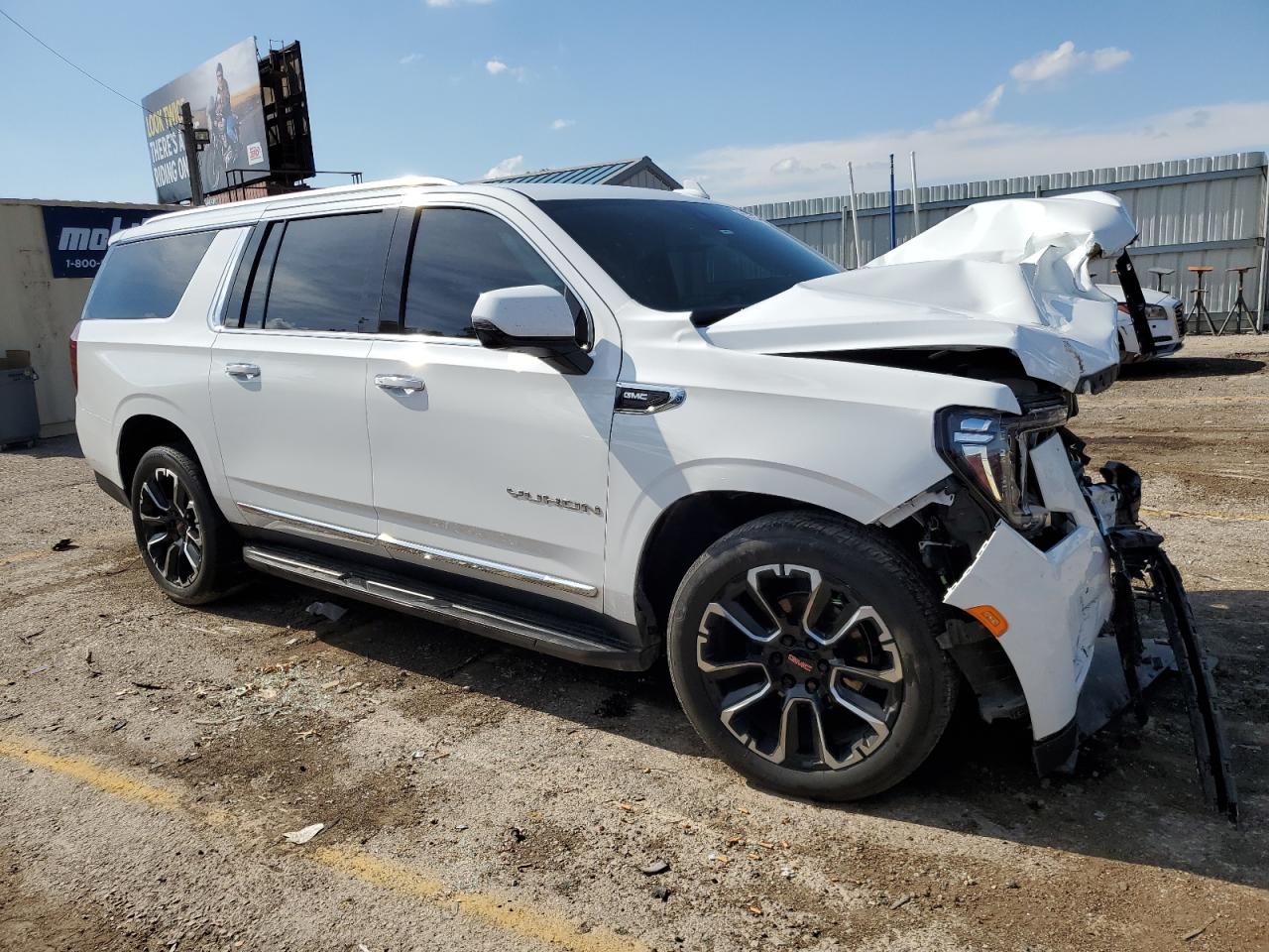 2022 GMC YUKON XL K1500 SLT VIN:1GKS2GKD7NR157074