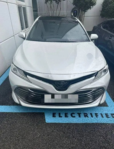 2018 Toyota Camry VIN: