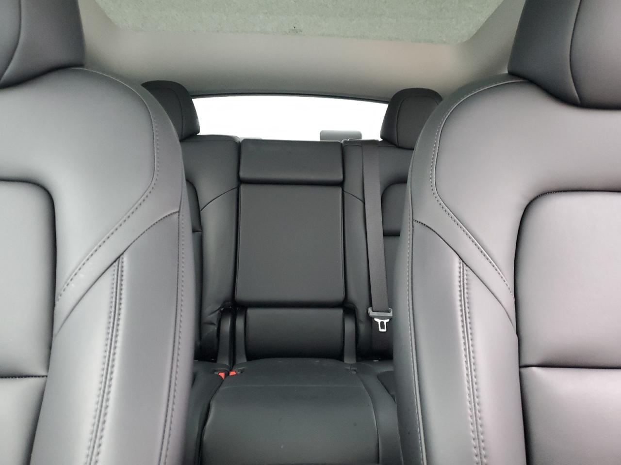 2024 TESLA MODEL Y  VIN:7SAYGAEE3RF185770