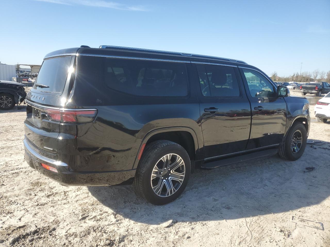 2024 JEEP WAGONEER L SERIES II VIN:1C4SJSBP2RS152536