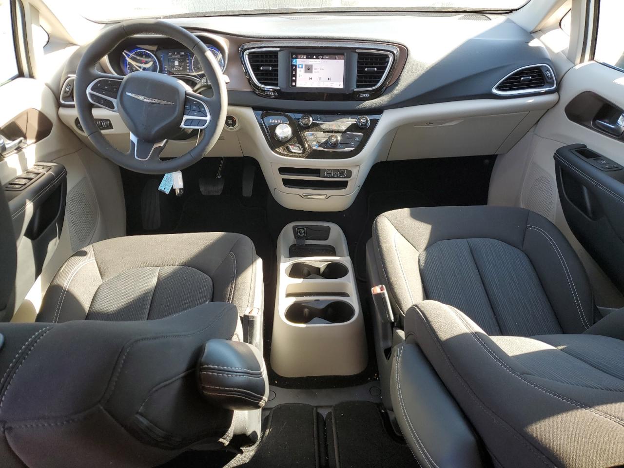 2023 CHRYSLER VOYAGER LX VIN:2C4RC1CG0PR579262