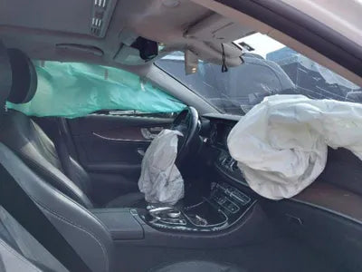 2016 Mercedes-Benz E 220 VIN: