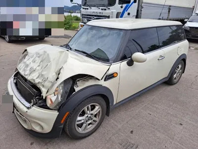 2018 MINI Cooper VIN: