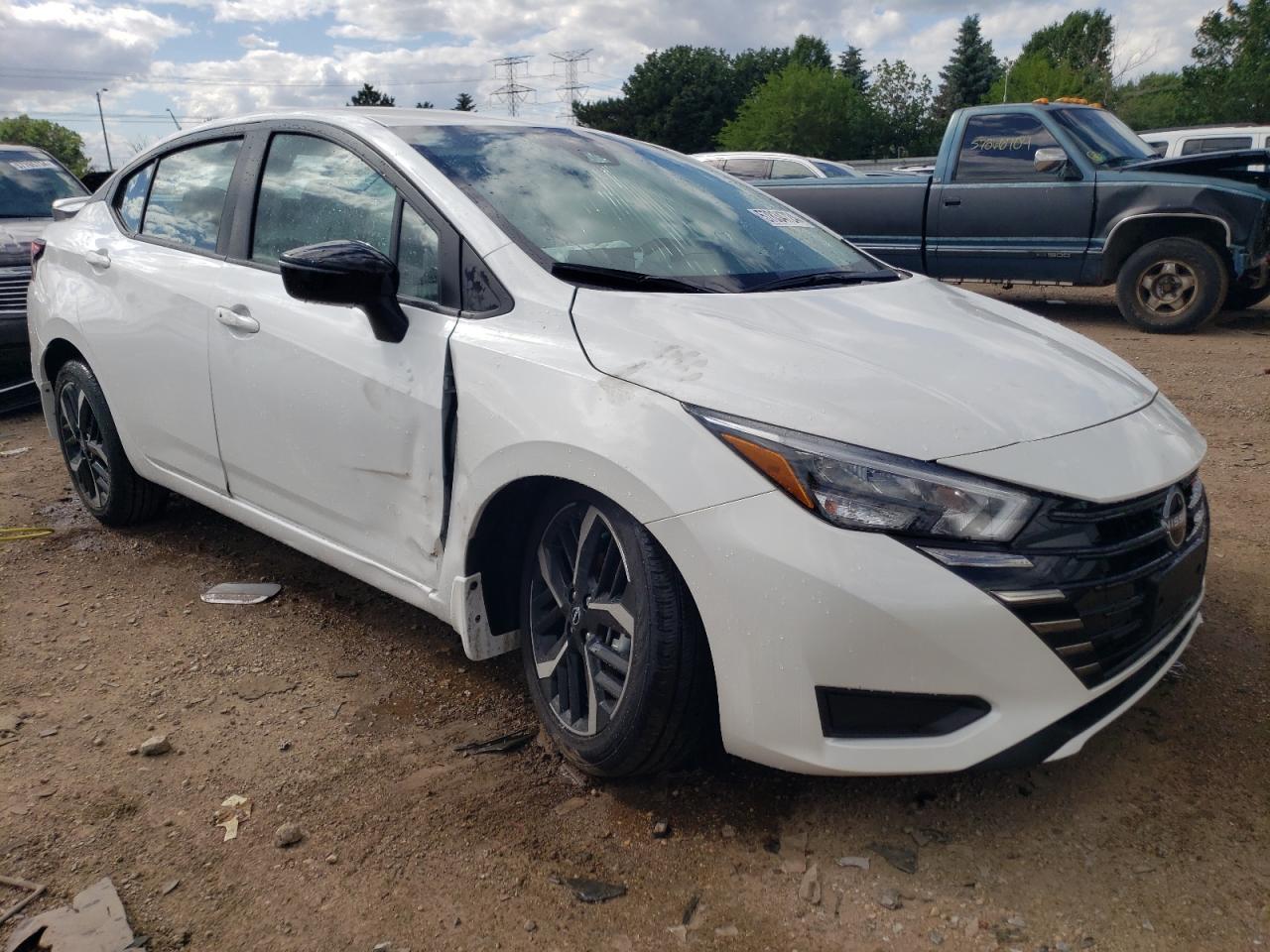 2024 NISSAN VERSA SR VIN:3N1CN8FV0RL852366