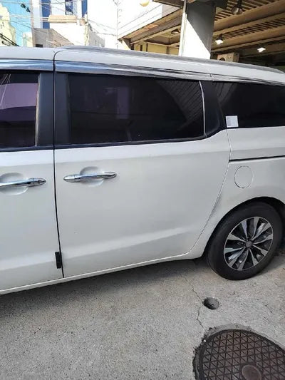 2015 Kia Carnival VIN:
