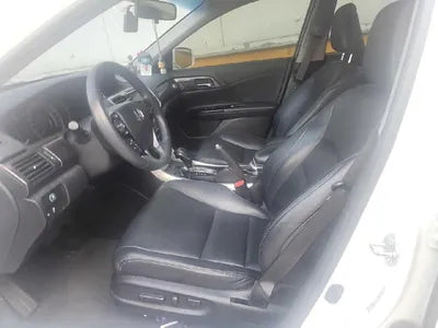 2017 Honda Accord VIN: