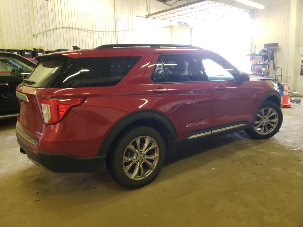 2022 FORD EXPLORER XLT VIN:1FMSK8DH2NGC08358