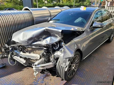 2019 Mercedes-Benz E 300 WDDZF4JBXKA653015 VIN:WDDZF4JBXKA653015