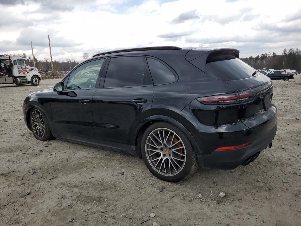 2023 PORSCHE CAYENNE BASE VIN:WP1AA2AY0PDA06562