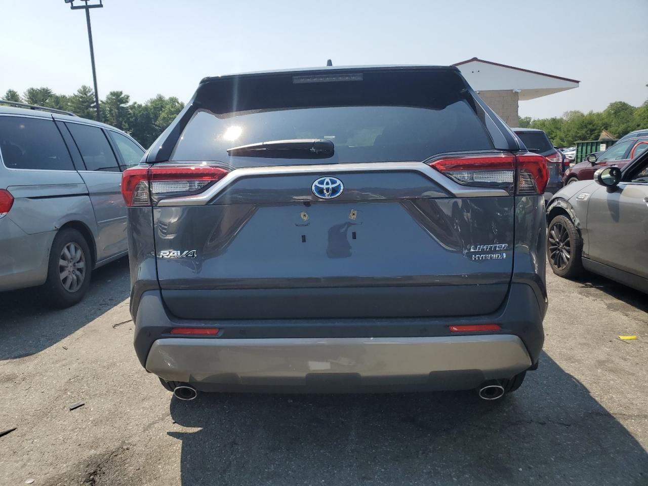 2024 TOYOTA RAV4 LIMITED VIN:JTMD6RFV4RD129033