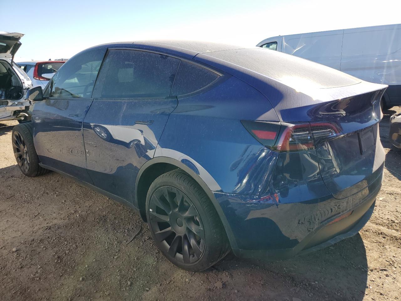 2023 TESLA MODEL Y  VIN:7SAYGDEEXPF695208