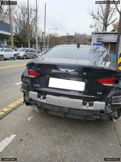 2017 Genesis G80 KMHGL41DBJU246072 VIN:KMHGL41DBJU246072