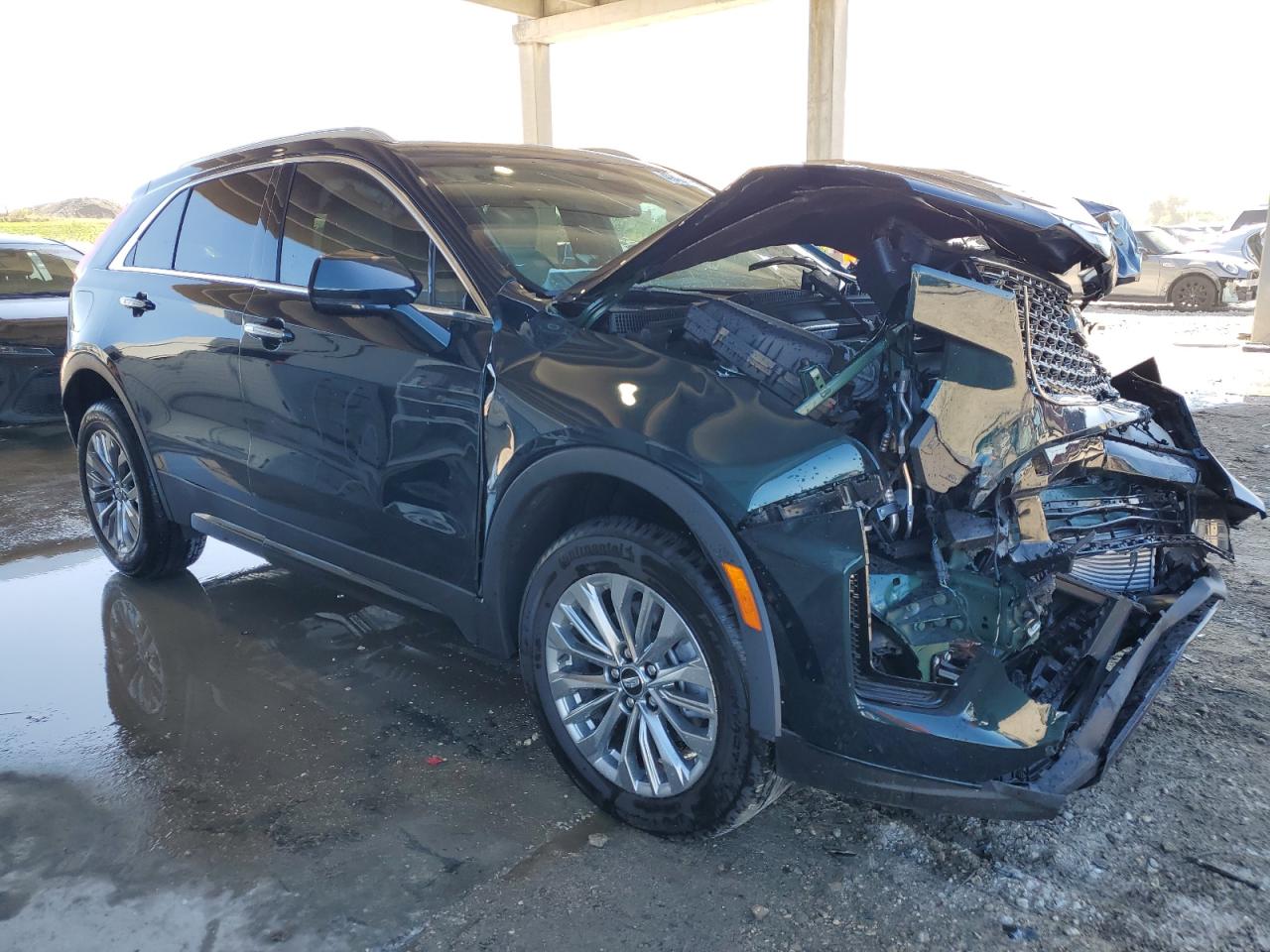 2024 CADILLAC XT4 PREMIUM LUXURY VIN:1GYFZCR43RF241465