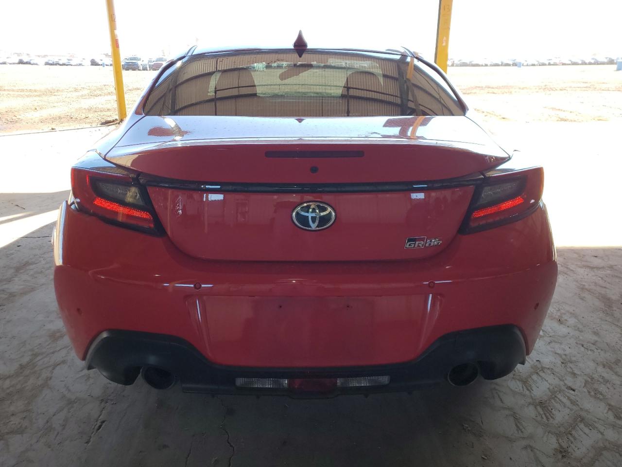 2022 TOYOTA GR 86  VIN:JF1ZNBC1XN8751386