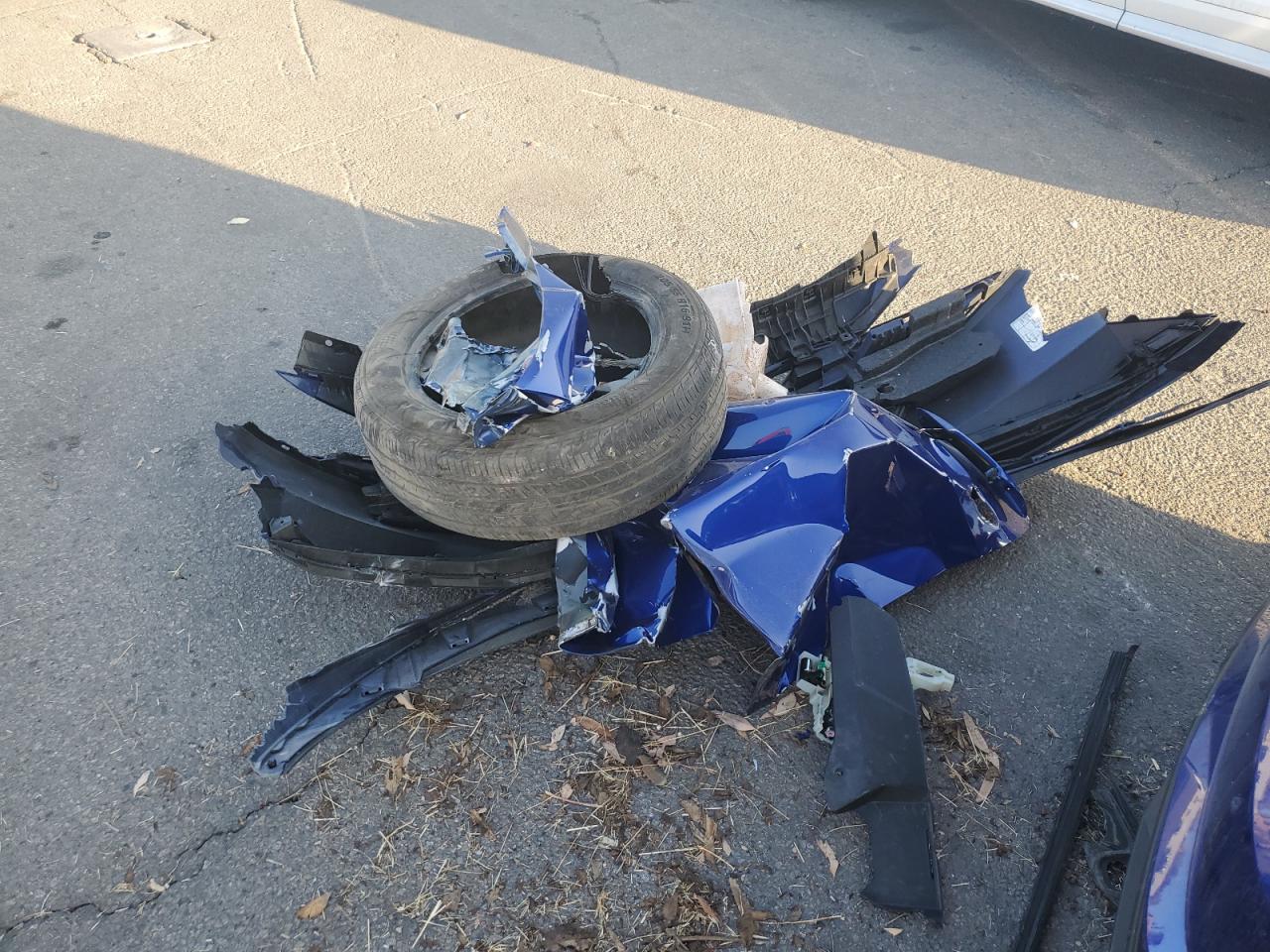 2023 HYUNDAI ELANTRA SEL VIN:5NPLM4AG2PH110811