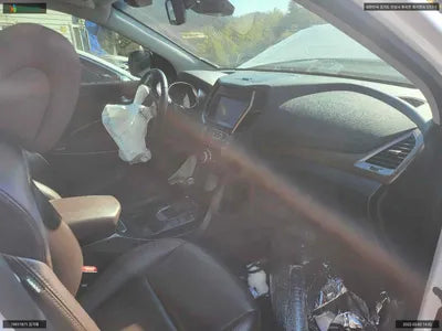 2016 Hyundai Santa FE KMHSW81UBHU725651 VIN:KMHSW81UBHU725651