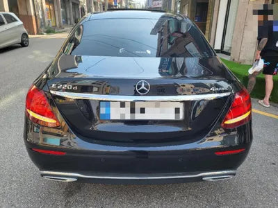 2019 Mercedes-Benz E 220 VIN: