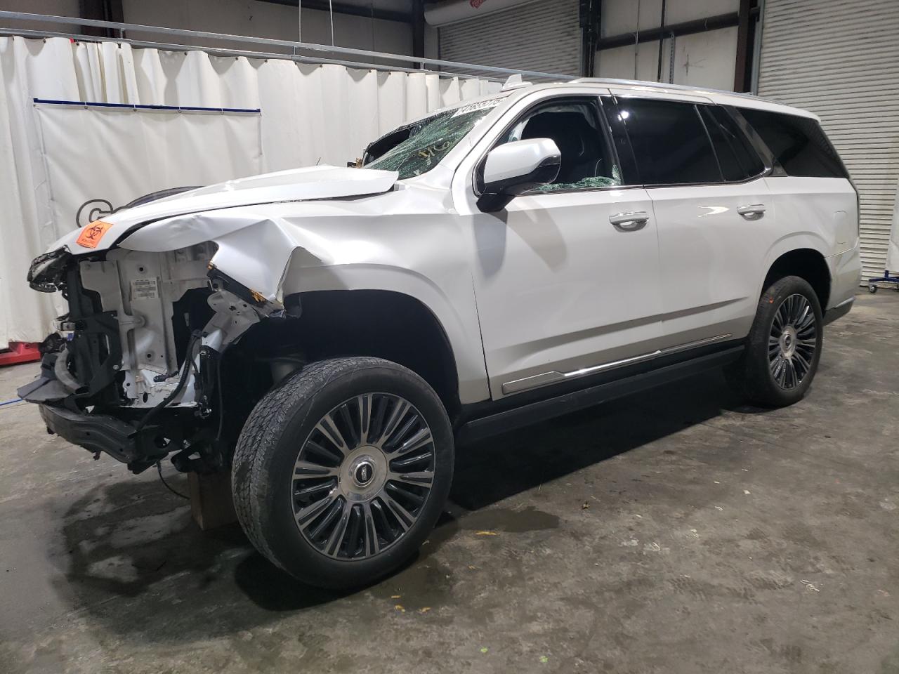 2022 CADILLAC ESCALADE PREMIUM LUXURY VIN:2T1BU4EE0DC985033