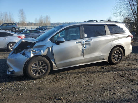 2024 TOYOTA SIENNA XLE VIN:5TDJSKFC7RS113837