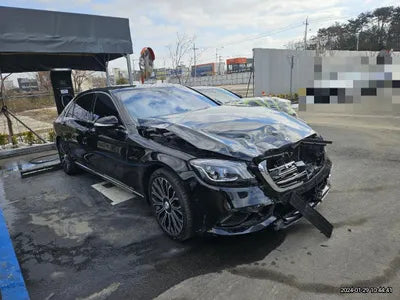 2019 Mercedes-Benz S 560 VIN: