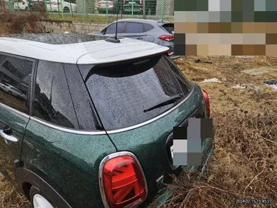 2015 MINI Cooper VIN: