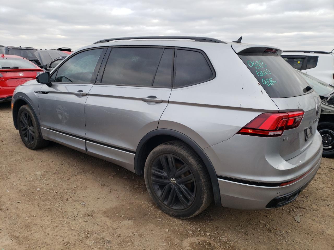 2022 VOLKSWAGEN TIGUAN SE R-LINE BLACK VIN:3VV8B7AX4NM003264