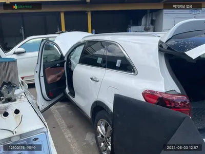 2018 Kia Sorento KNAPH81ADKA518211 VIN:KNAPH81ADKA518211