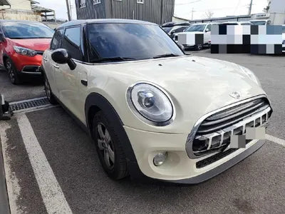 2016 MINI Cooper WMWXT3102G2E25949 VIN:WMWXT3102G2E25949