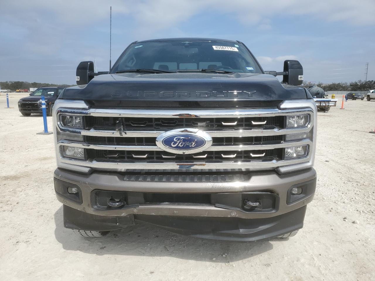 2023 FORD F350 SUPER DUTY VIN:1FT8W3BT1PED30463