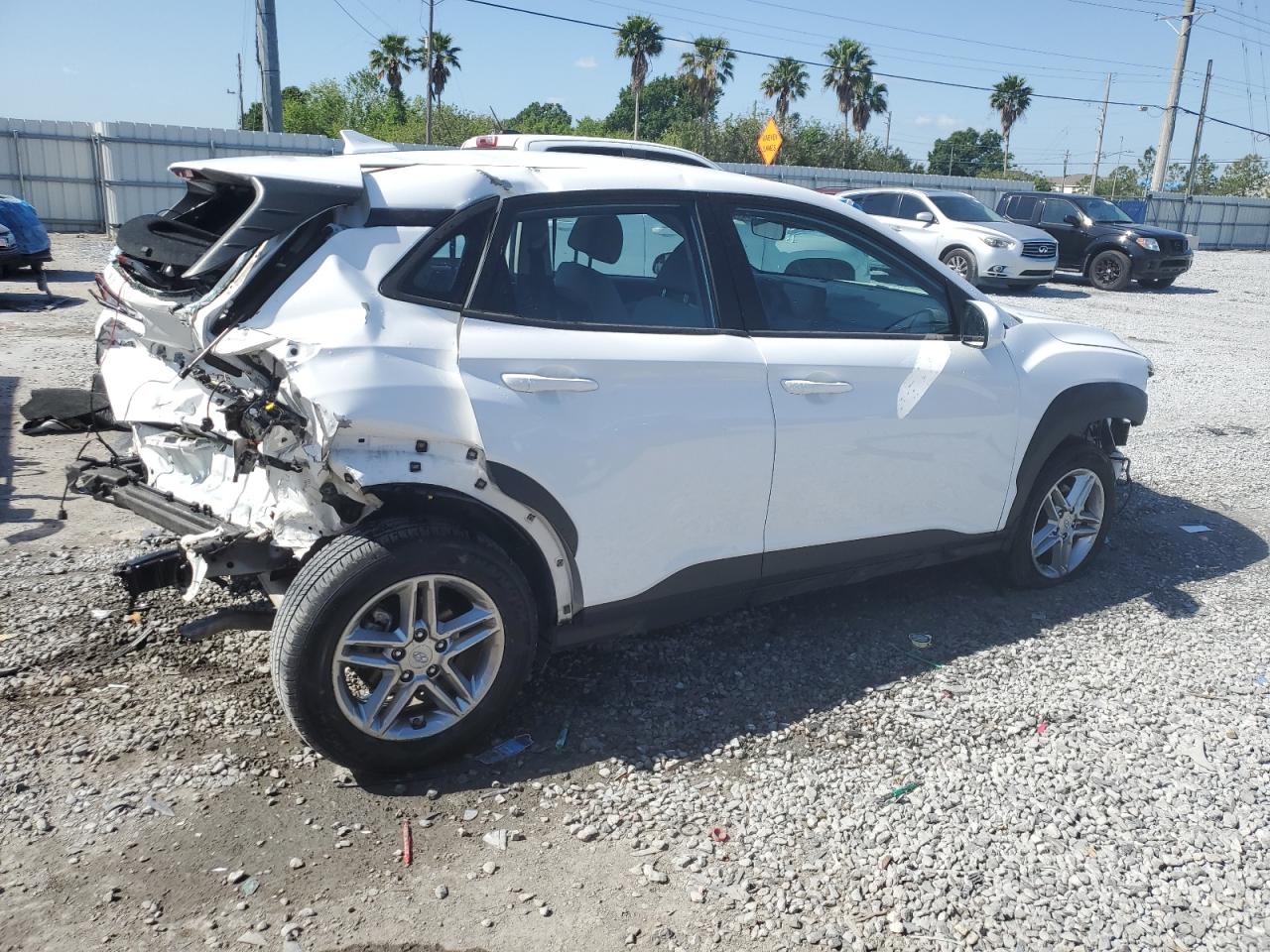 2022 HYUNDAI KONA SEL VIN:KM8K22AB7NU899045