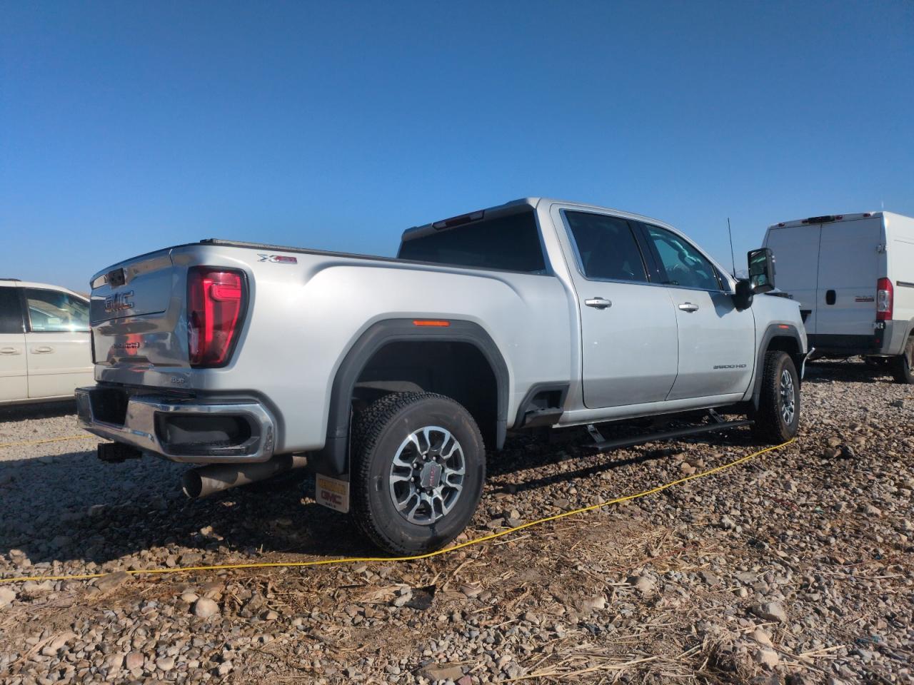 2023 GMC SIERRA K2500 SLE VIN:1GT49MEY6PF102472