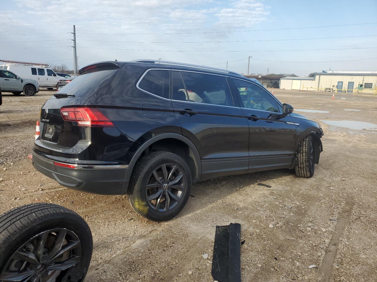 2022 VOLKSWAGEN TIGUAN SE VIN:3VV3B7AX9NM035430