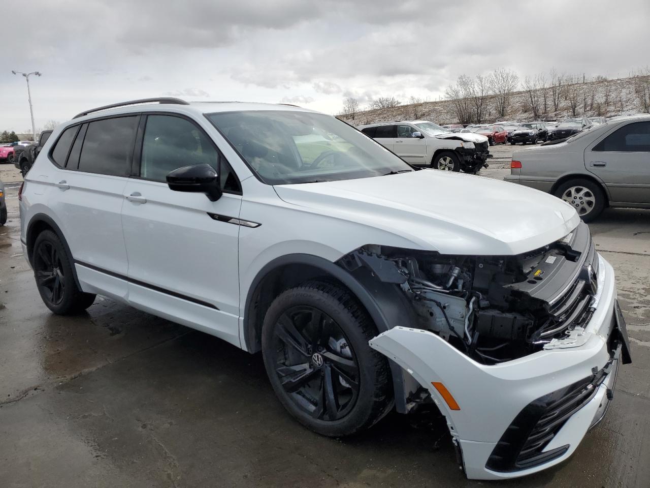 2023 VOLKSWAGEN TIGUAN SE R-LINE BLACK VIN:3VV8B7AX8PM091870