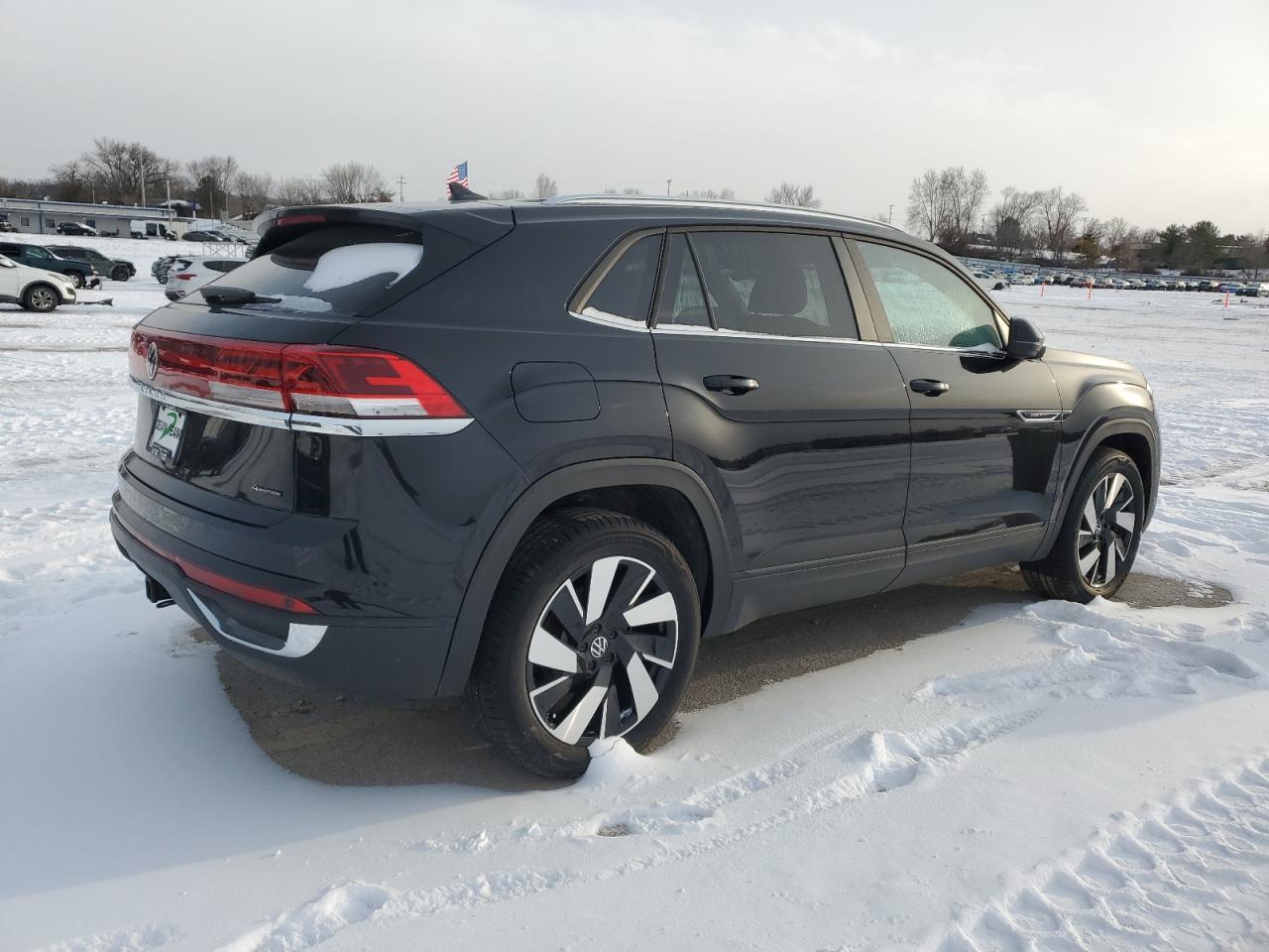 2024 VOLKSWAGEN ATLAS CROSS SPORT SE VIN:1V2HE2CA1RC243797