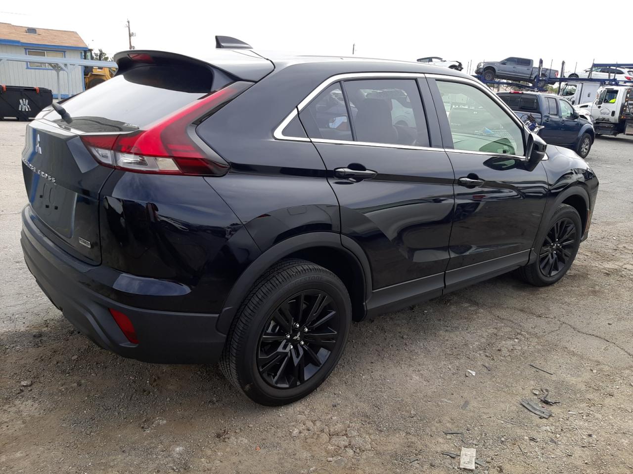 2024 MITSUBISHI ECLIPSE CROSS LE VIN:JA4ATVAA1RZ002777