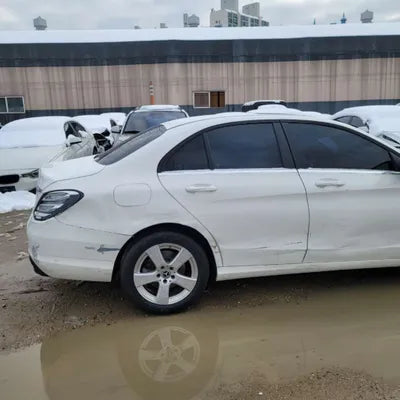 2018 Mercedes-Benz C 200 WDDWF4CB9JF615972 VIN:WDDWF4CB9JF615972