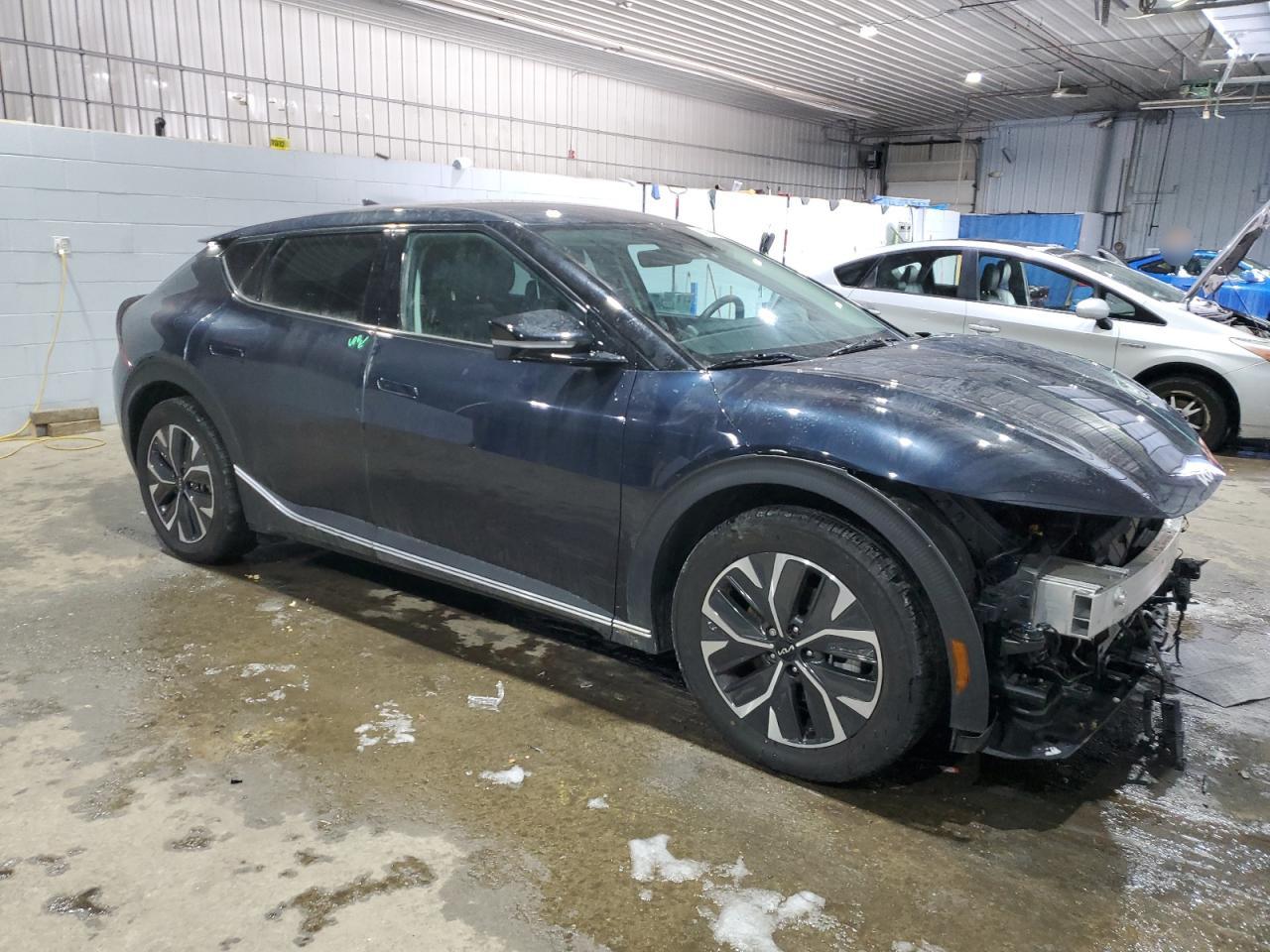 2022 KIA EV6 LIGHT VIN:KNDC34LB8N5071384
