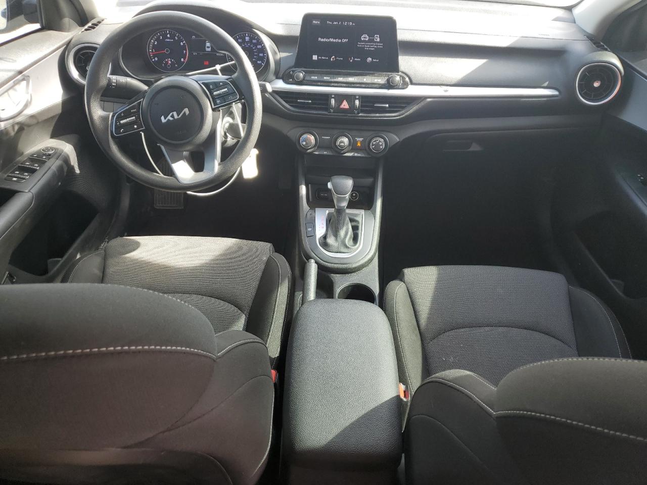 2023 KIA FORTE LX VIN:3KPF24AD5PE640994