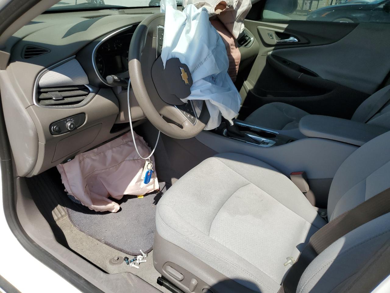 2022 CHEVROLET MALIBU LT VIN:1G1ZD5ST1NF149059