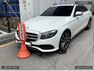2019 Mercedes-Benz E 300 WDDZF4KB5KA662591 VIN:WDDZF4KB5KA662591