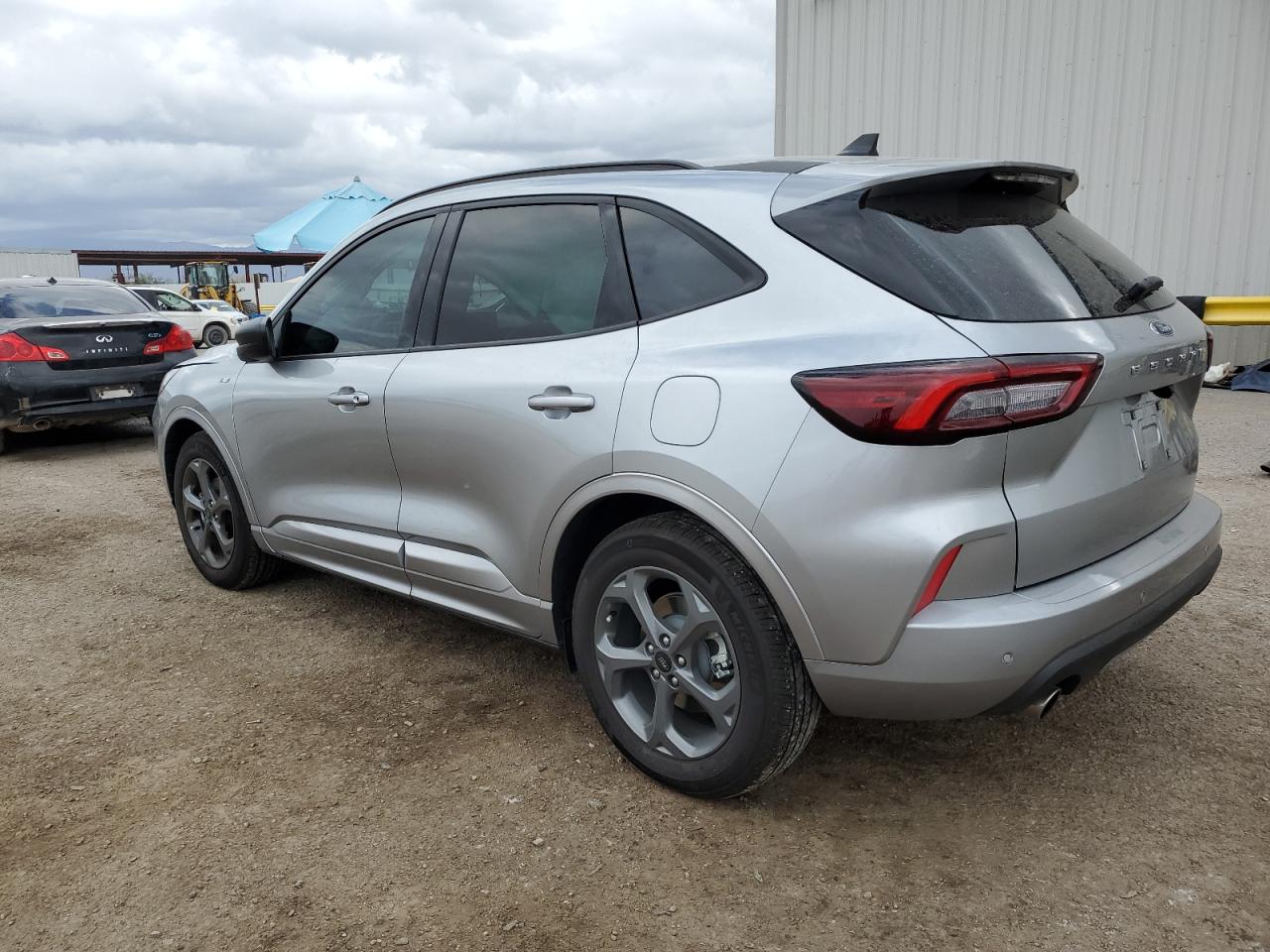 2023 FORD ESCAPE ST LINE VIN:1FMCU0MN5PUA73855