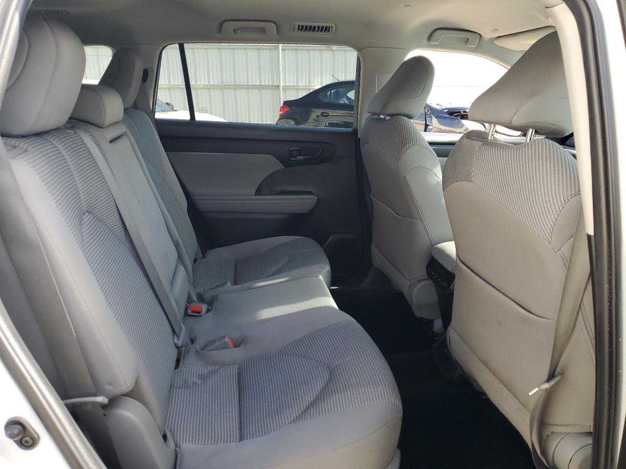 2022 TOYOTA HIGHLANDER L VIN:5TDZZRAH3NS104282