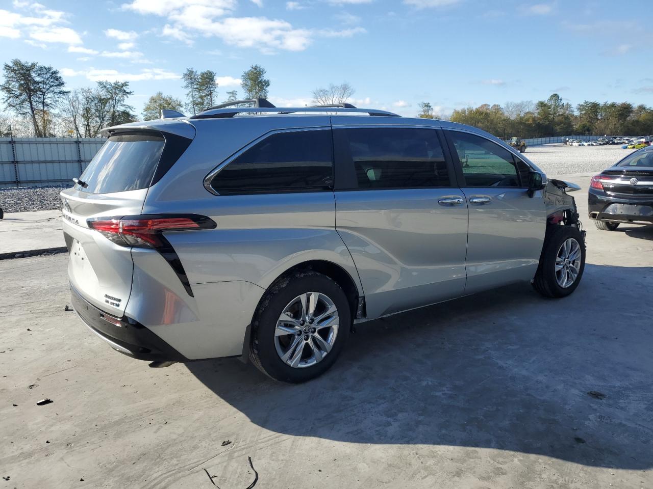2024 TOYOTA SIENNA LIMITED VIN:5TDZRKEC9RS215091
