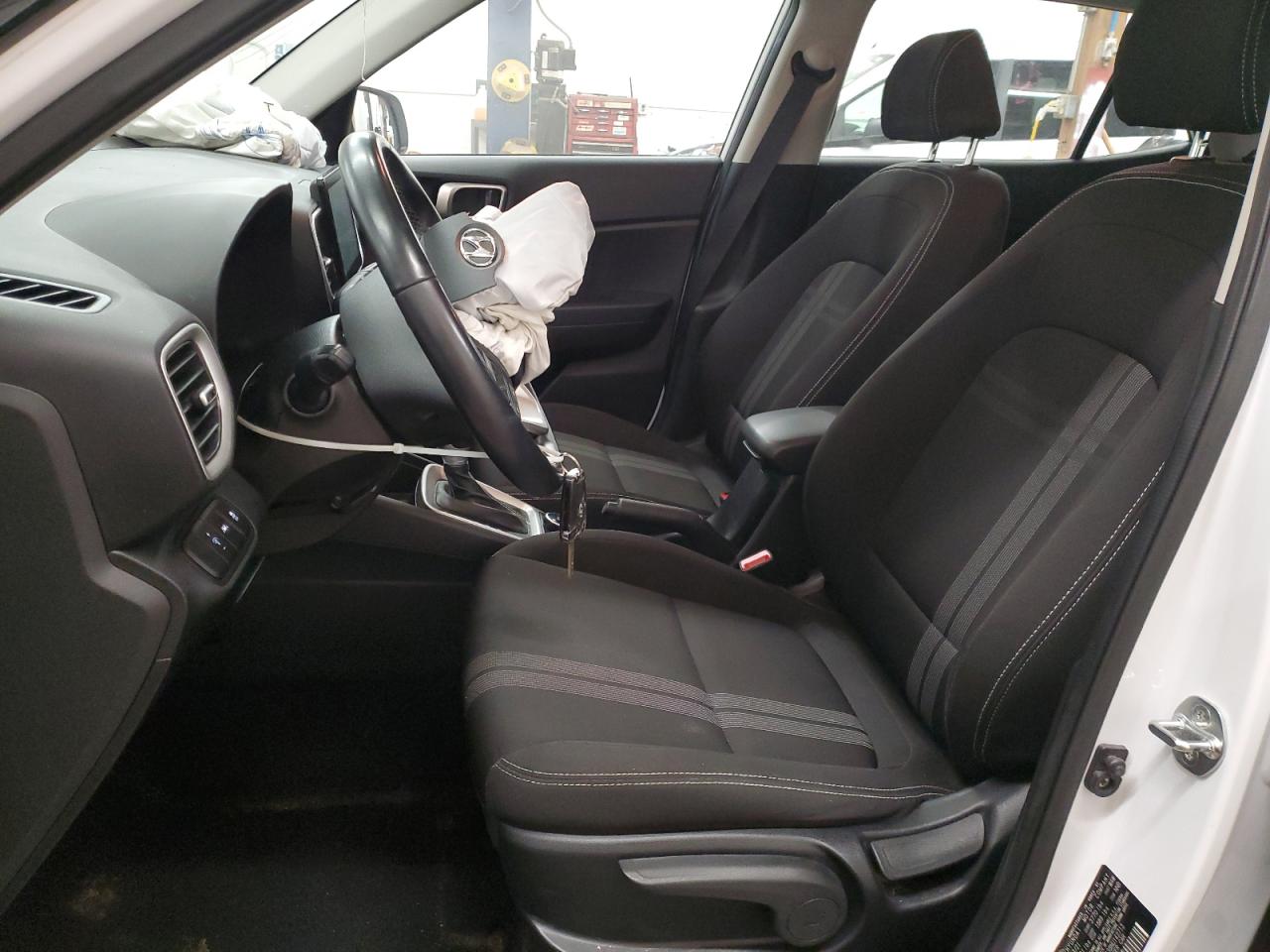 2022 HYUNDAI VENUE SEL VIN:KMHRC8A38NU142713