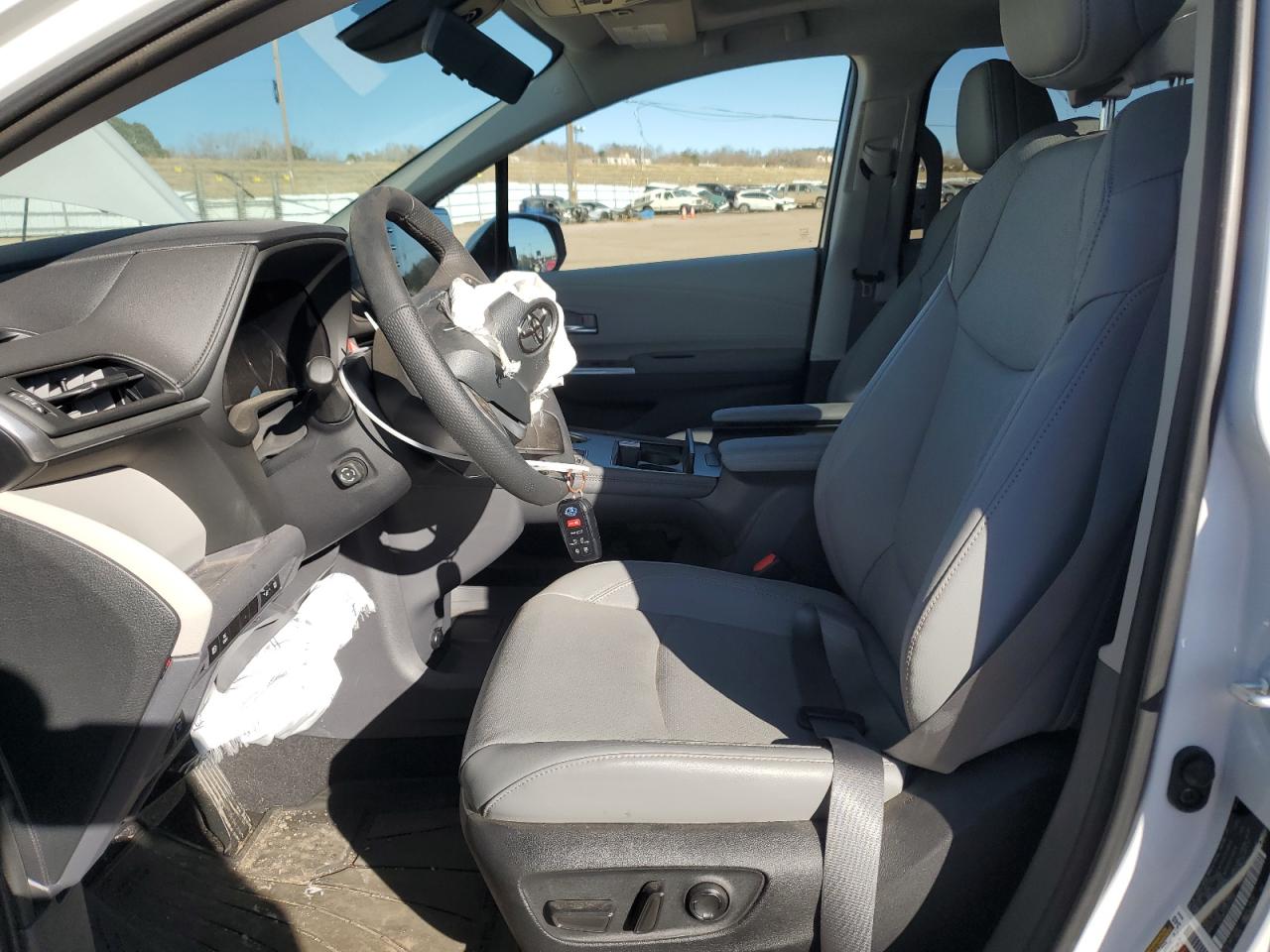 2024 TOYOTA SIENNA LIMITED VIN:5TDZSKFC2RS150362