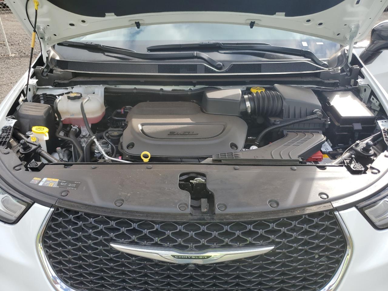 2024 CHRYSLER PACIFICA TOURING L VIN:2C4RC1BG2RR176484