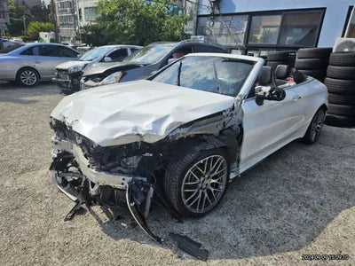 2017 Mercedes-Benz C 63 AMG VIN: